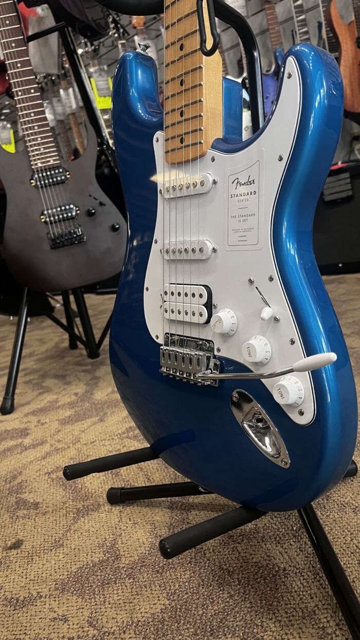 Fender Standard Stratocaster ® - Image 16