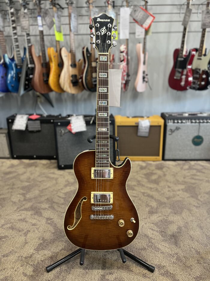 PRE-OWNED | Used Ibanez Artcore AXD81 - VLS | Excellent Condition