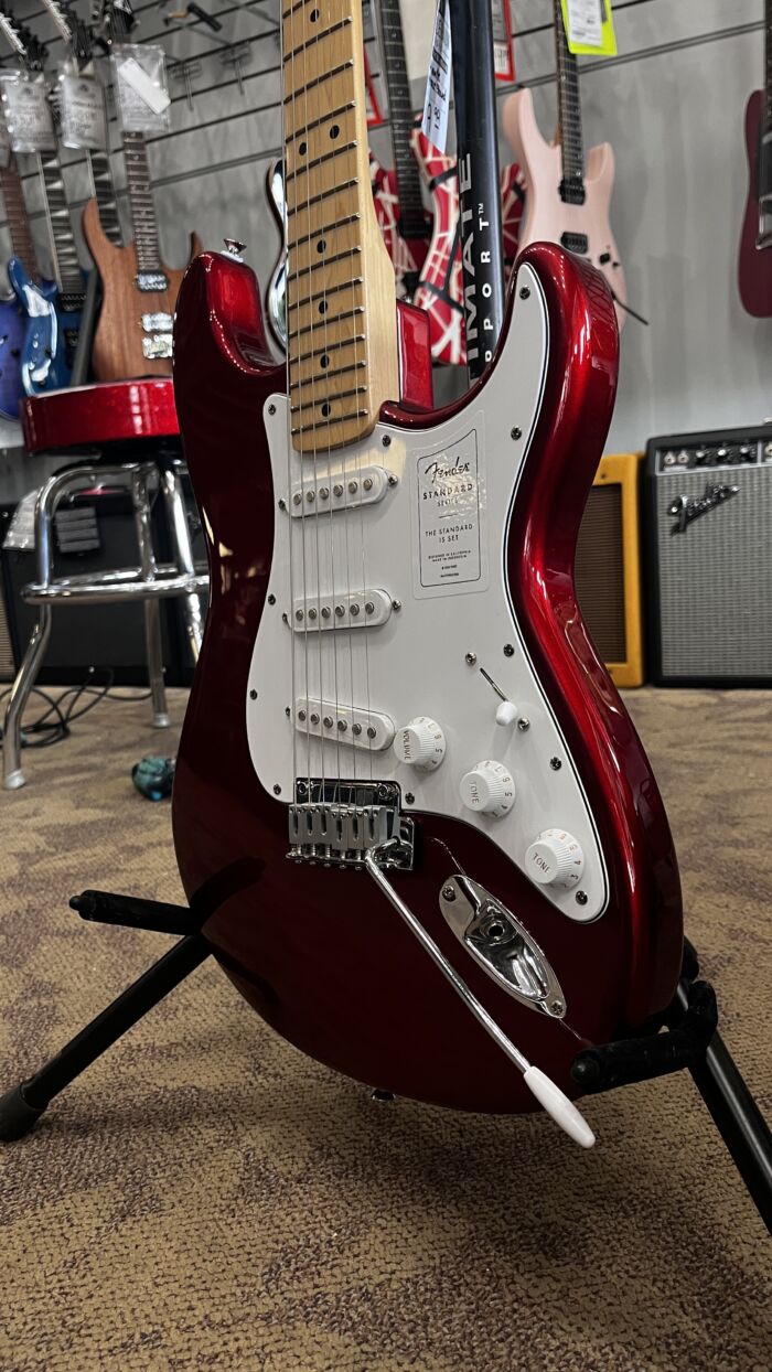 Fender Standard Stratocaster ® - Image 10