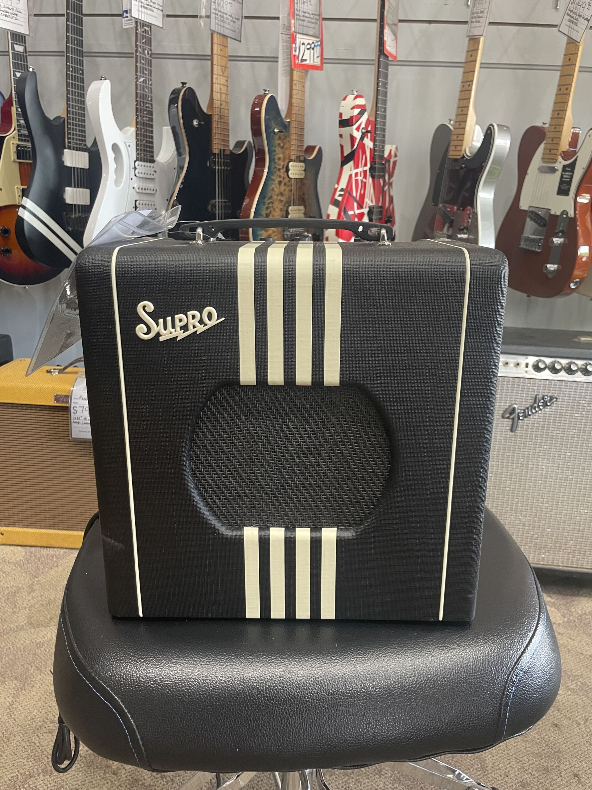 USED - Supro 1818 Delta King 8 1-Watt 1x8" Guitar Combo 2021-Present - Black