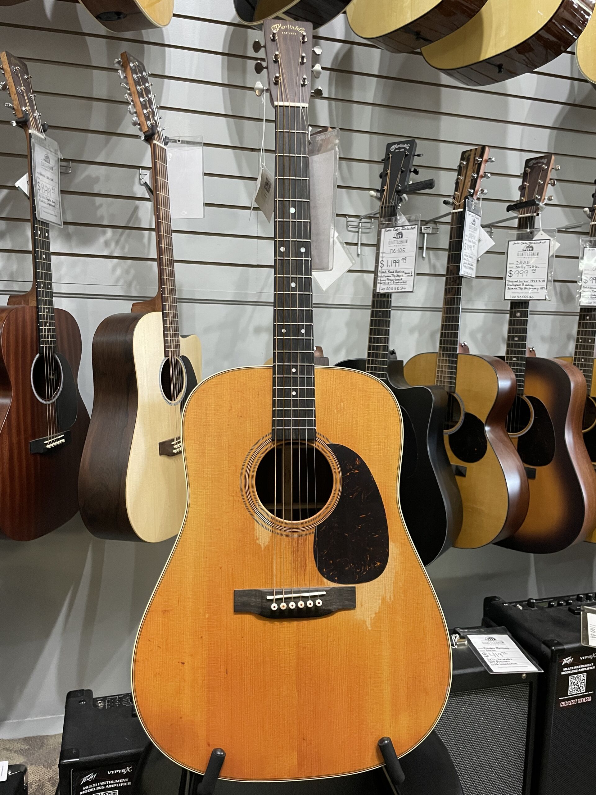 Martin D-28 StreetLegend
