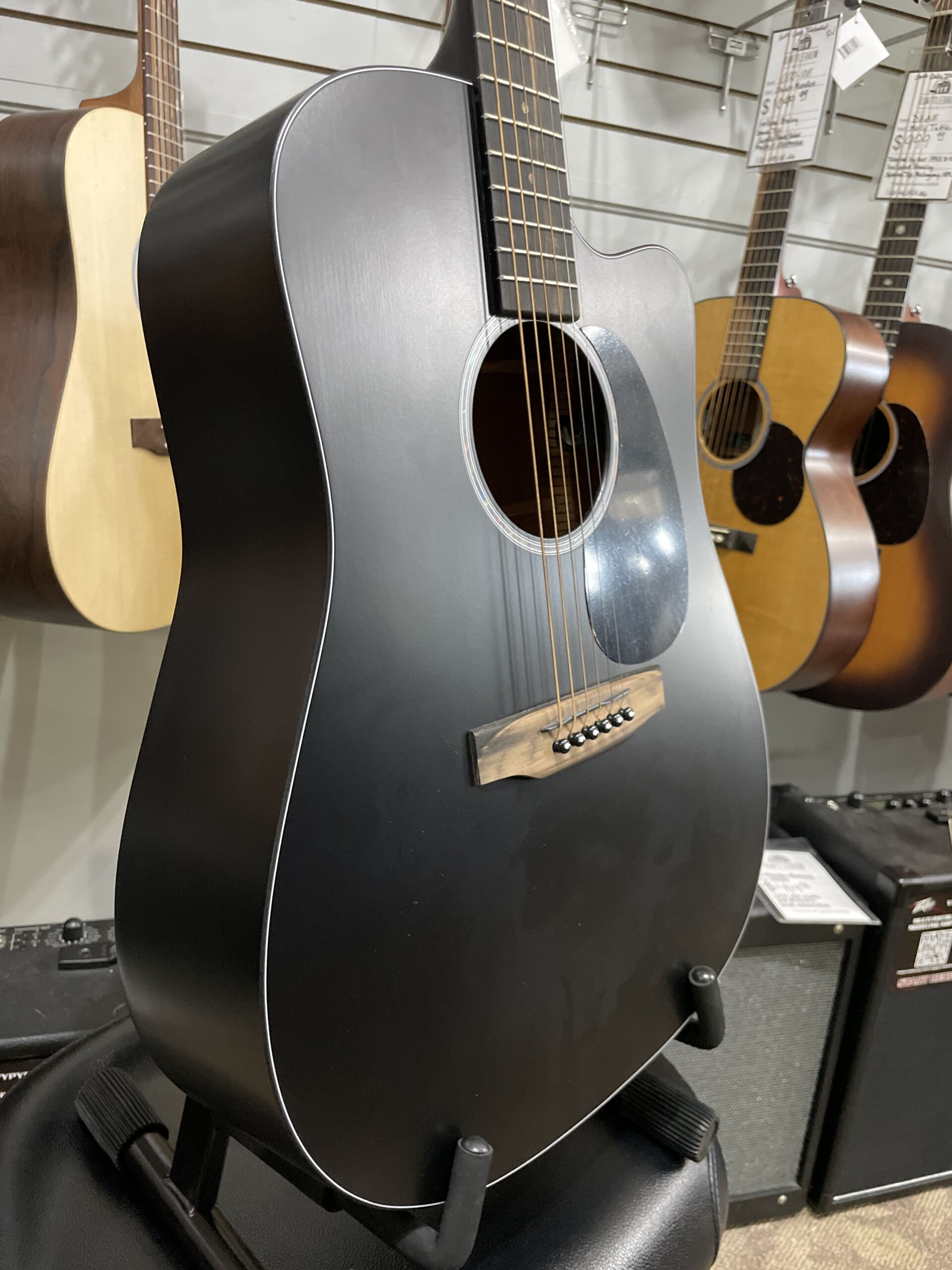 Martin Road Series DC-10E Modern 2026 - Present - Black - Image 4