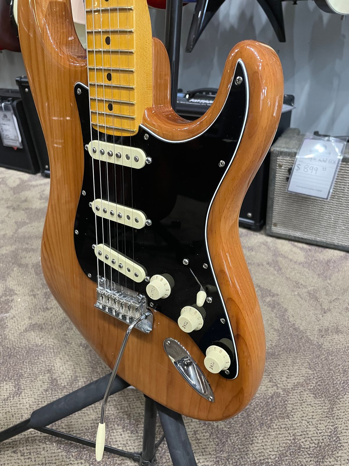Fender American Pro II - Roasted Pine - Image 3