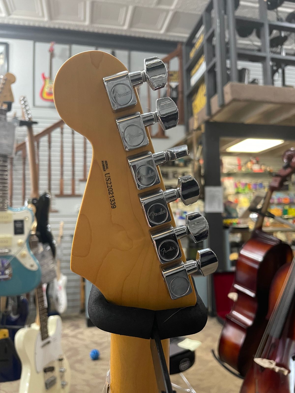 Fender American Pro II - Roasted Pine - Image 5