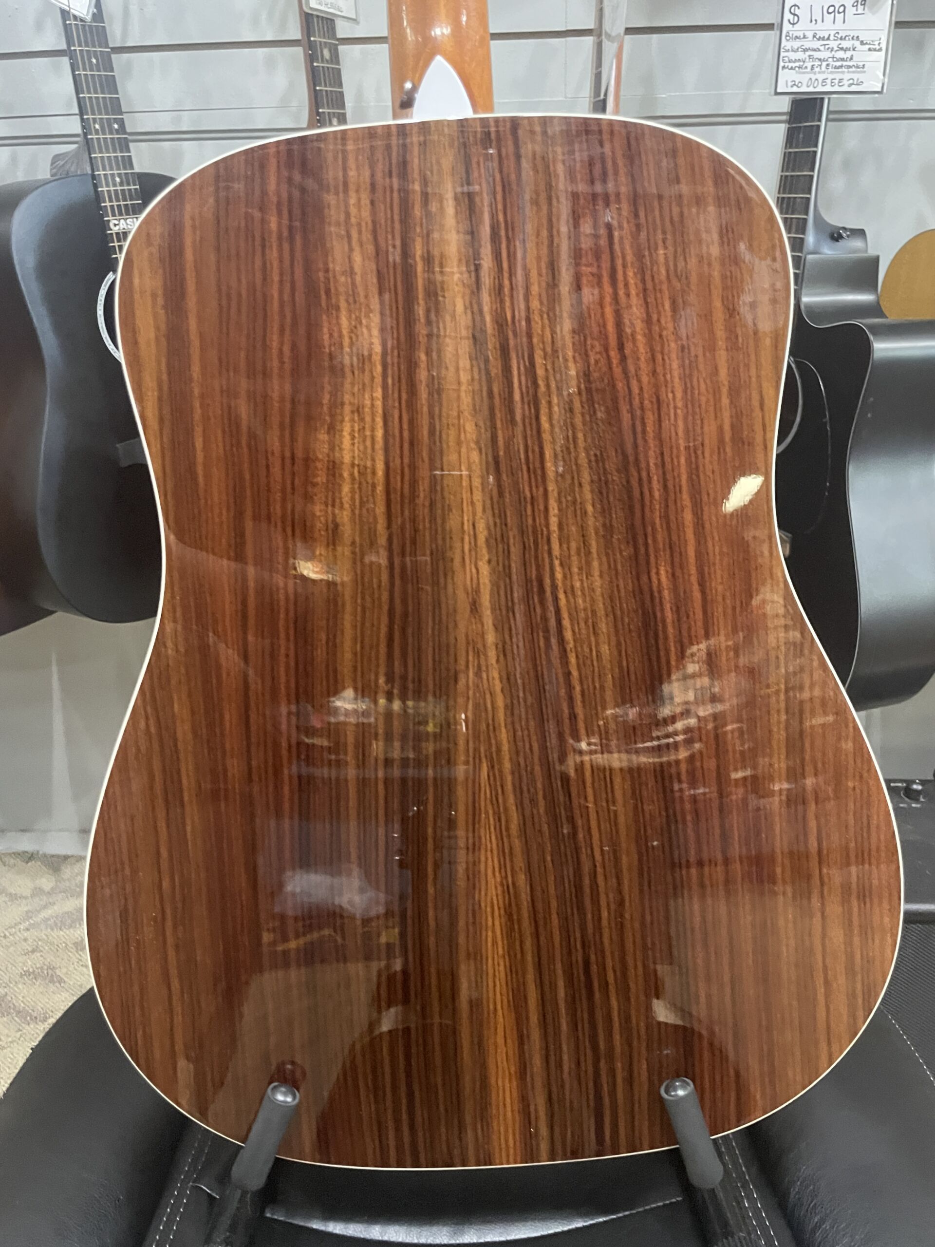Taylor 210e-SB DLX 2015 - 2018 - Sunburst - Image 7