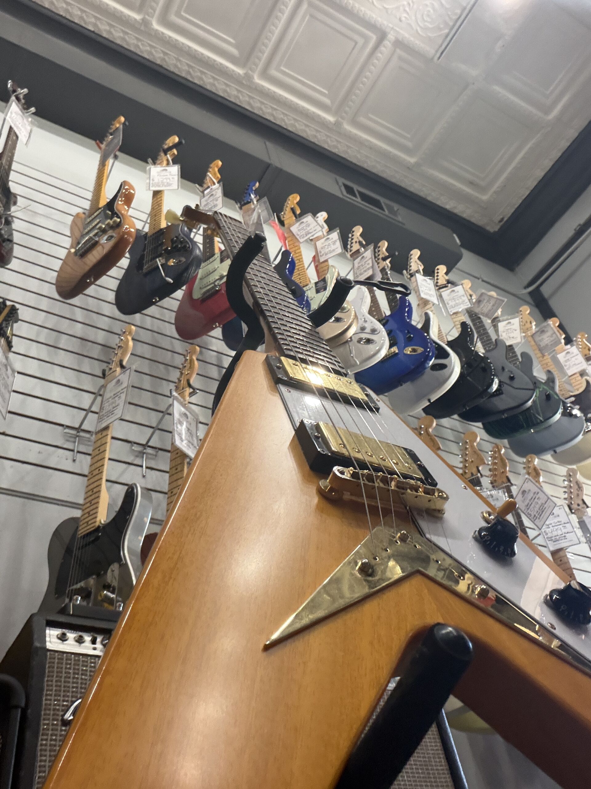 Pre-Owned - Epiphone 1958 Korina Flying V - Image 4
