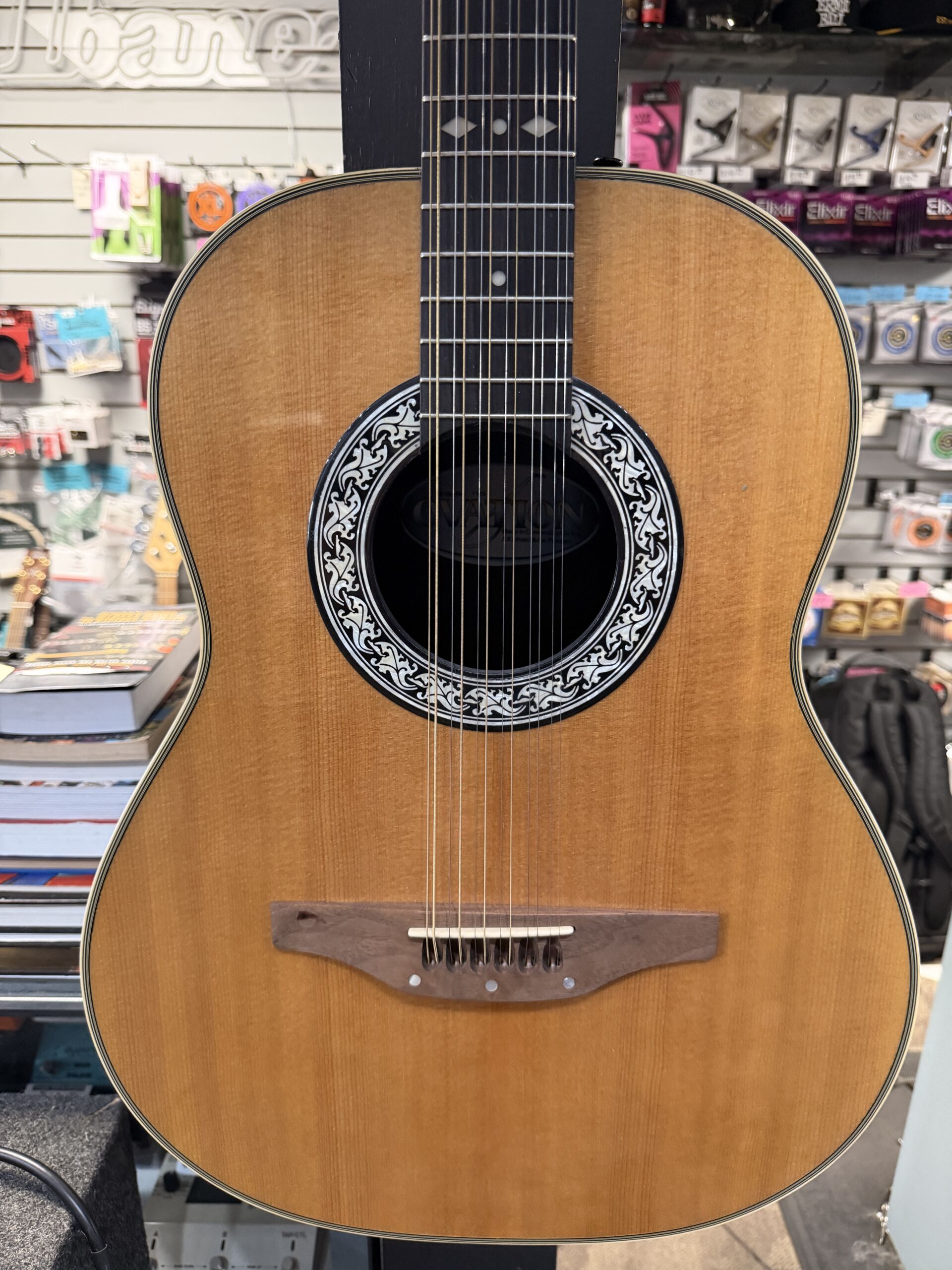 Pre-Owned - Ovation 1115 Pacemaker 12-String 1971 - 1982 - Natural - Image 2